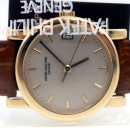 CALATRAVA Automatic von Patek Philippe