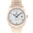 Day-Date 40 Everose Gold White Roman Dial von Rolex