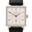 Tetra 27 von Nomos Glashütte
