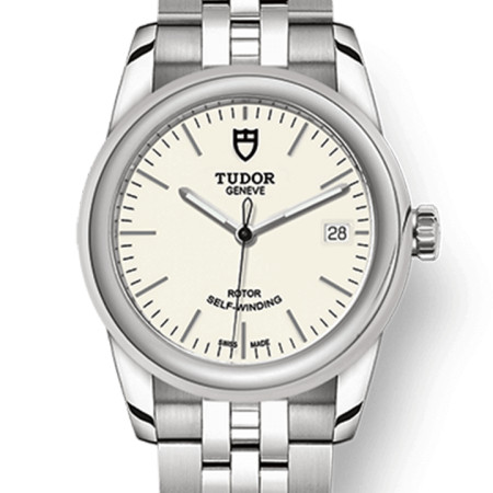 Tudor Glamour